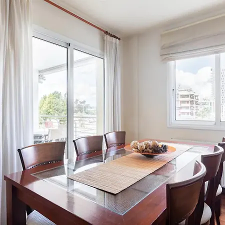 아파트 Warm In The Heart Of The Center - Balcony & View 니코시아