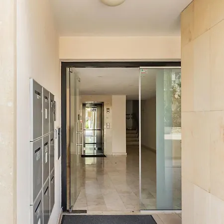 아파트 Warm In The Heart Of The Center - Balcony & View *