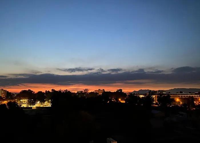 Apartmán Warm In The Heart Of The Center - Balcony & View