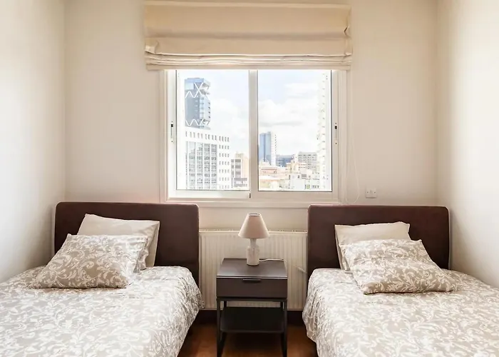 Warm In The Heart Of The Center - Balcony & View Apartmán