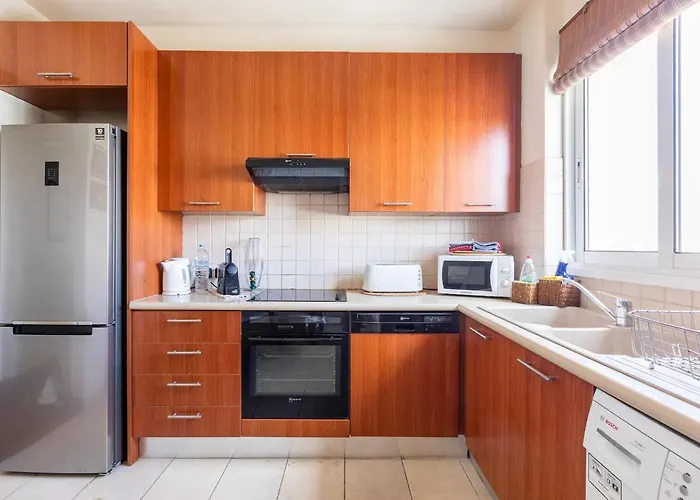 Warm In The Heart Of The Center - Balcony & View Apartmán Nikósie