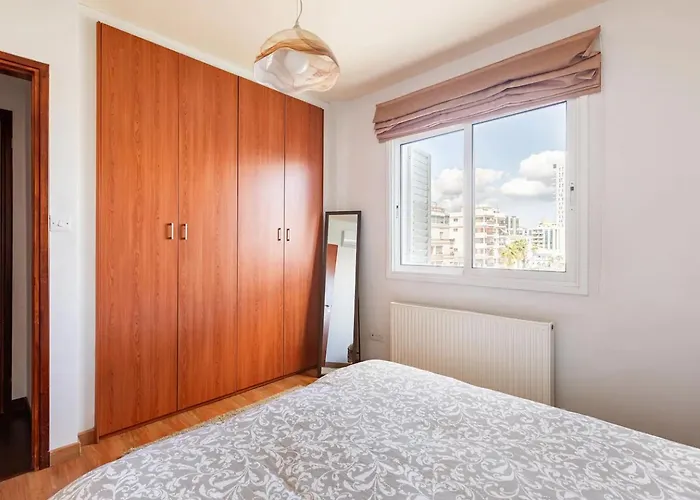 Apartmán Warm In The Heart Of The Center - Balcony & View Nikósie